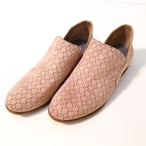 Dr. Scholl's Faux Suede Ankle Boots Size 6